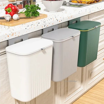 Poubelle murale suspendue 9L avec couvercle