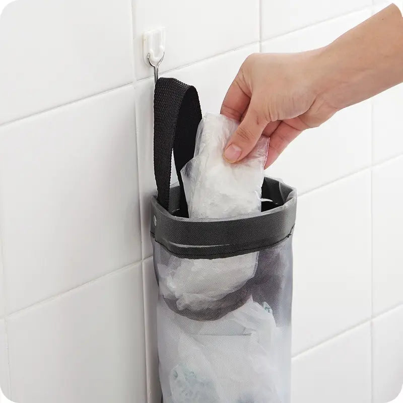Rangement mural pour sacs en plastique